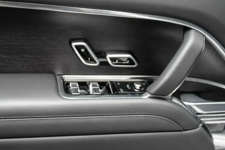 Land Rover Range Rover din 2025 cu 22.000 km - oferta LAN251324 - foto 17