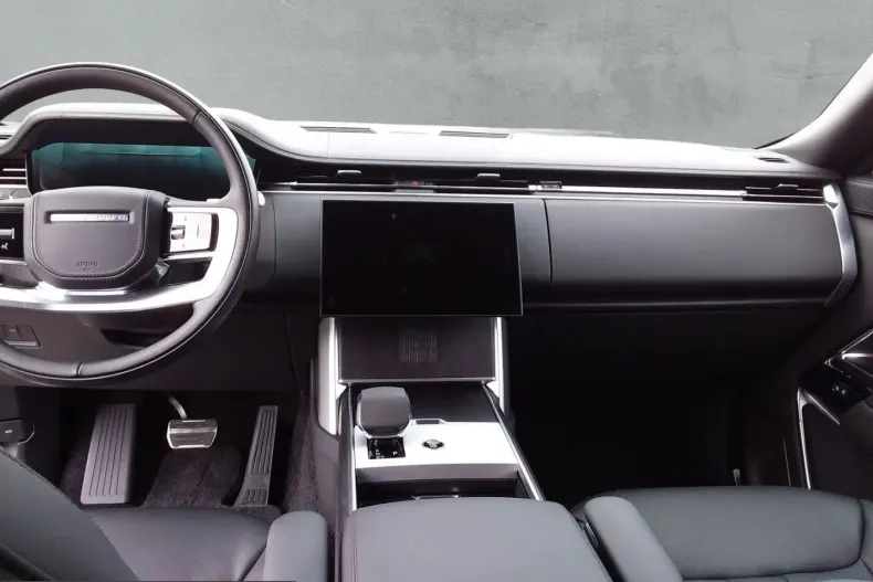 Land Rover Range Rover din 2025 cu 7.823 km - oferta LAN251325 - foto 8