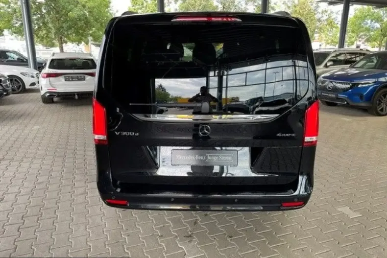 Mercedes-Benz V 300 (Clasa V) din 2022 cu 17.052 km - oferta MER251330 - foto 5
