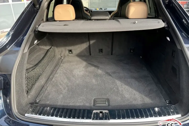 Porsche Cayenne din 2023 cu 30.000 km - oferta POR251332 - foto 36