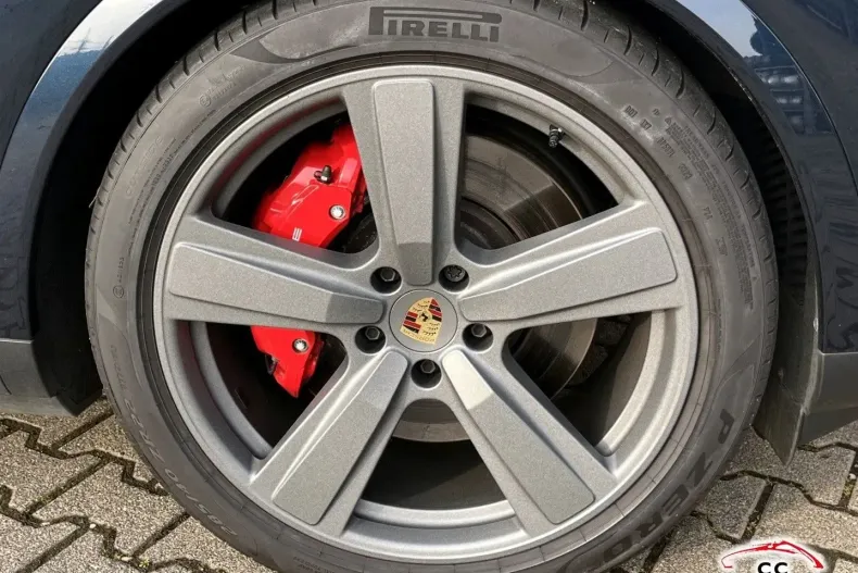 Porsche Cayenne din 2023 cu 30.000 km - oferta POR251332 - foto 44