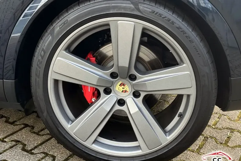 Porsche Cayenne din 2023 cu 30.000 km - oferta POR251332 - foto 47
