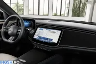 Mercedes-Benz E 300 AMG din 2026 cu 9.900 km - oferta MER251334 - foto 7
