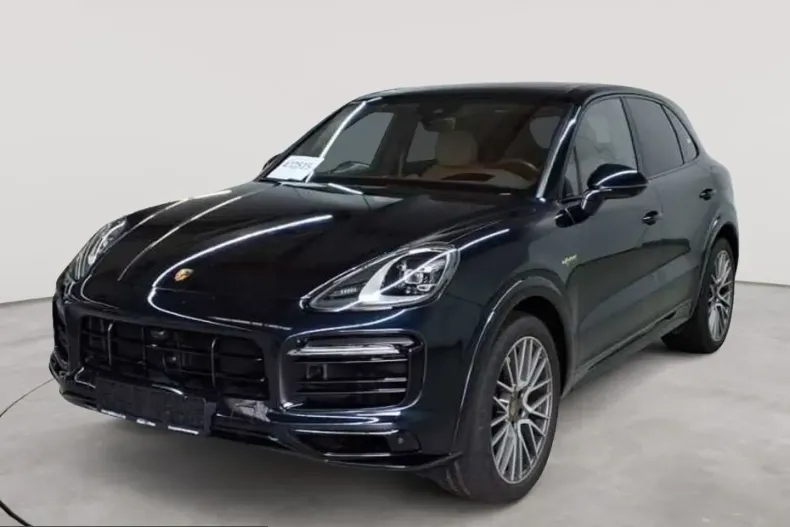 Porsche Cayenne din 2023 cu 41.053 km - oferta POR251335 - foto 2