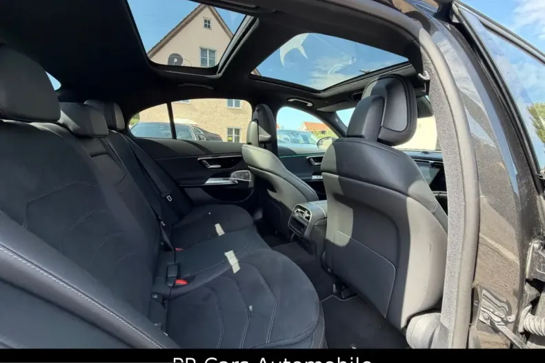 Mercedes-Benz E 220 (Clasa E) din 2025 cu 18.110 km - oferta MER251340 - foto 23