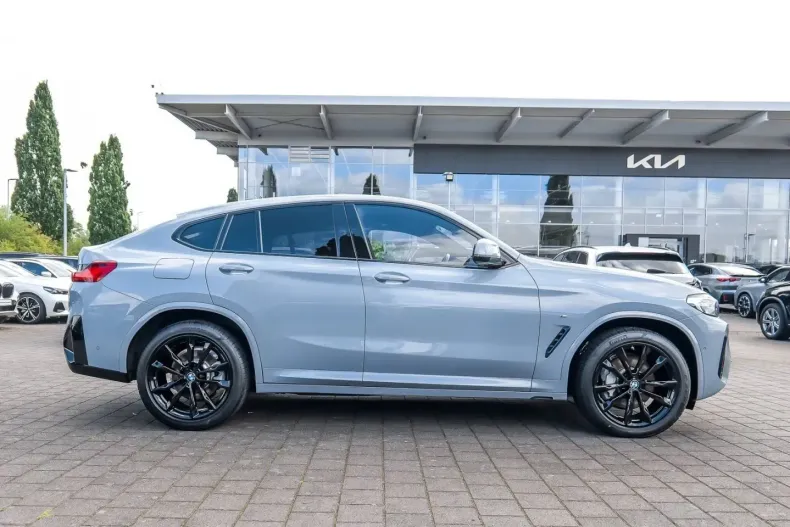 BMW X4 (Seria X) din 2022 cu 25.254 km - oferta BMW251344 - foto 4