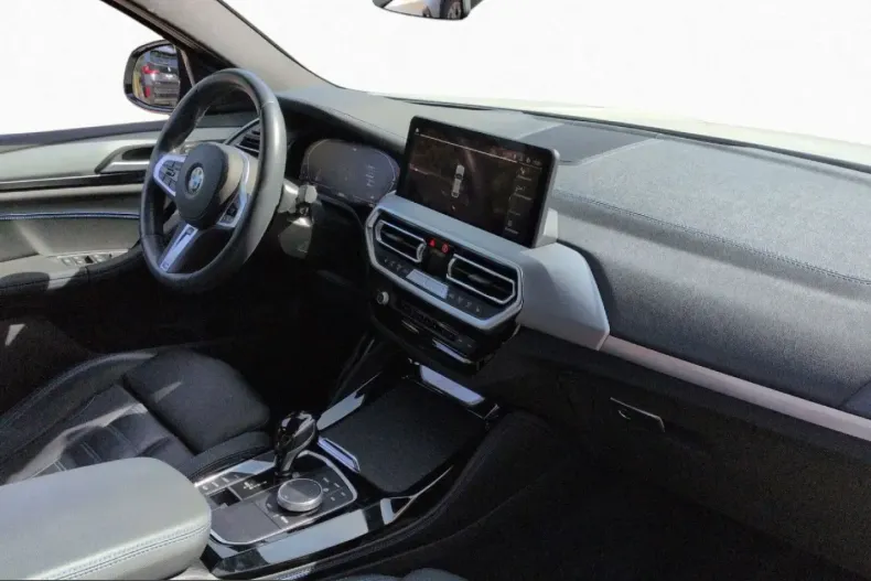 BMW X4 (Seria X) din 2023 cu 29.949 km - oferta BMW251345 - foto 3
