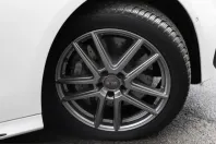 Mercedes-Benz E 220 (Clasa E) din 2025 cu 5.286 km - oferta MER251348 - foto 5