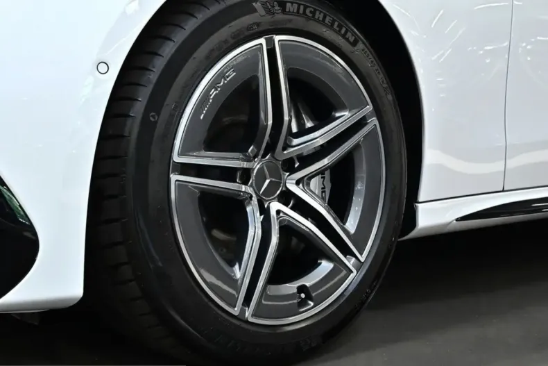Mercedes-Benz E 53 AMG (Clasa E) din 2025 cu 22.148 km - oferta MER251349 - foto 5
