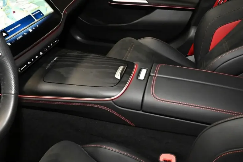 Mercedes-Benz E 53 AMG (Clasa E) din 2025 cu 22.148 km - oferta MER251349 - foto 10