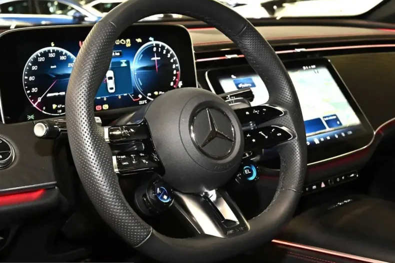 Mercedes-Benz E 53 AMG (Clasa E) din 2025 cu 22.148 km - oferta MER251349 - foto 19