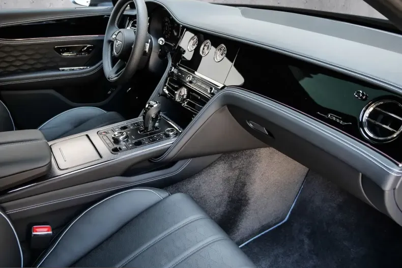 Bentley Flying Spur din 2025 cu 5.700 km - oferta BEN251355 - foto 23