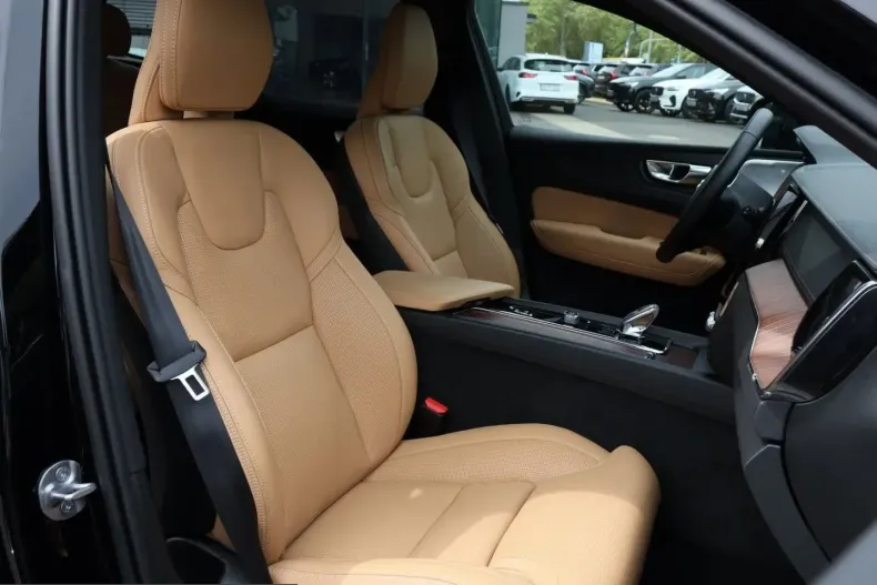 Volvo XC60 din 2025 cu 20.500 km - oferta VOL251360 - foto 6