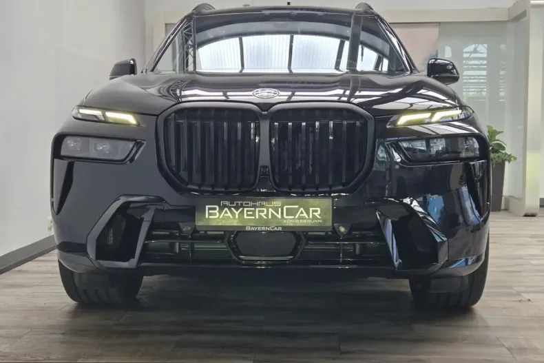 BMW X7 (Seria X) din 2025 cu 10.900 km - oferta BMW251362 - foto 2