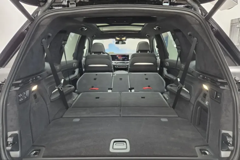 BMW X7 (Seria X) din 2025 cu 10.900 km - oferta BMW251362 - foto 25