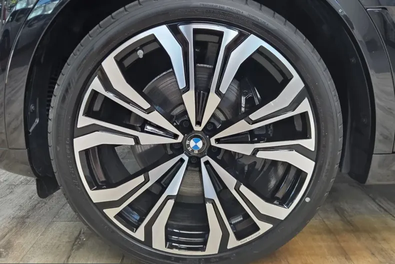 BMW X7 (Seria X) din 2025 cu 10.900 km - oferta BMW251362 - foto 39