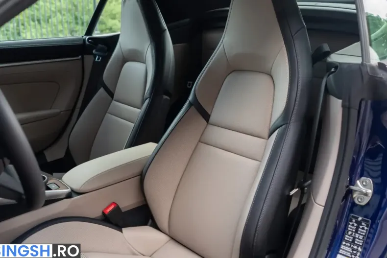 Porsche 911 din 2026 cu 3.950 km - oferta POR251363 - foto 13