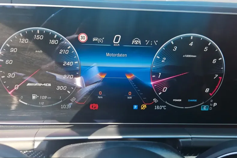 Mercedes-Benz GLE 63 AMG (Clasa GLE) din 2025 cu 69.000 km - oferta MER251367 - foto 11