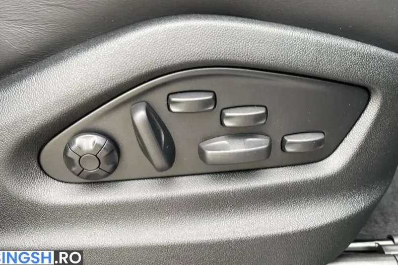 Porsche Cayenne din 2025 cu 25.900 km - oferta POR251369 - foto 20