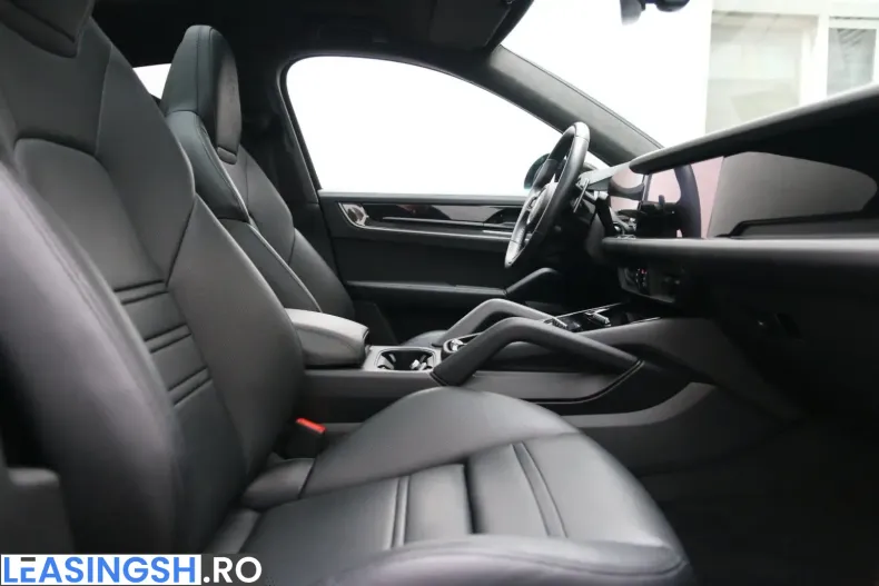 Porsche Cayenne din 2023 cu 86.627 km - oferta POR251370 - foto 10