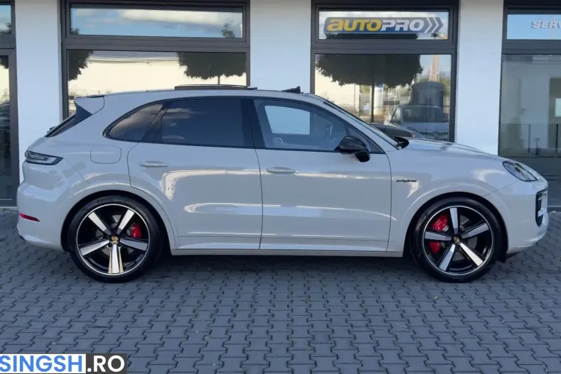 Porsche Cayenne din 2024 cu 79.000 km - oferta POR251372 - foto 4