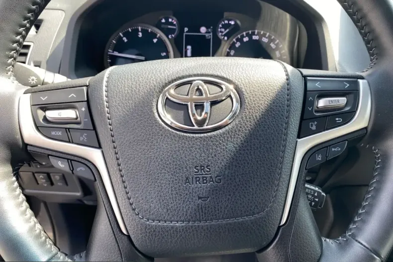 Toyota Land Cruiser din 2024 cu 37.600 km - oferta TOY251373 - foto 10