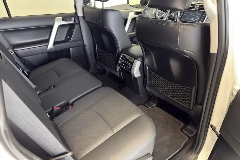 Toyota Land Cruiser din 2023 cu 14.000 km - oferta TOY251375 - foto 10