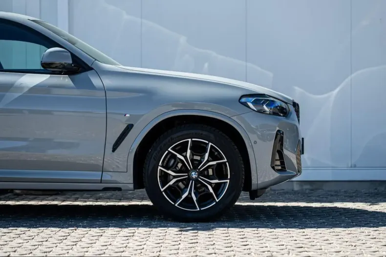 BMW X4 xDrive30i din 2025 cu 14.790 km - oferta BMW251377 - foto 7
