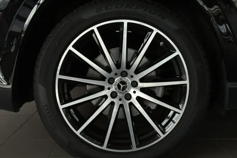 Mercedes-Benz GLS 450 (Clasa GLS) din 2024 cu 29.900 km - oferta MER251378 - foto 8
