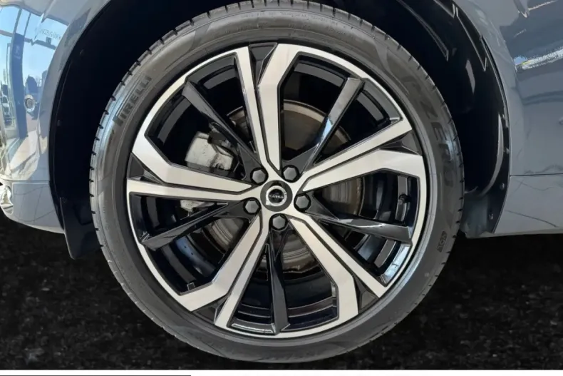 Volvo XC60 din 2025 cu 19.998 km - oferta VOL251387 - foto 14
