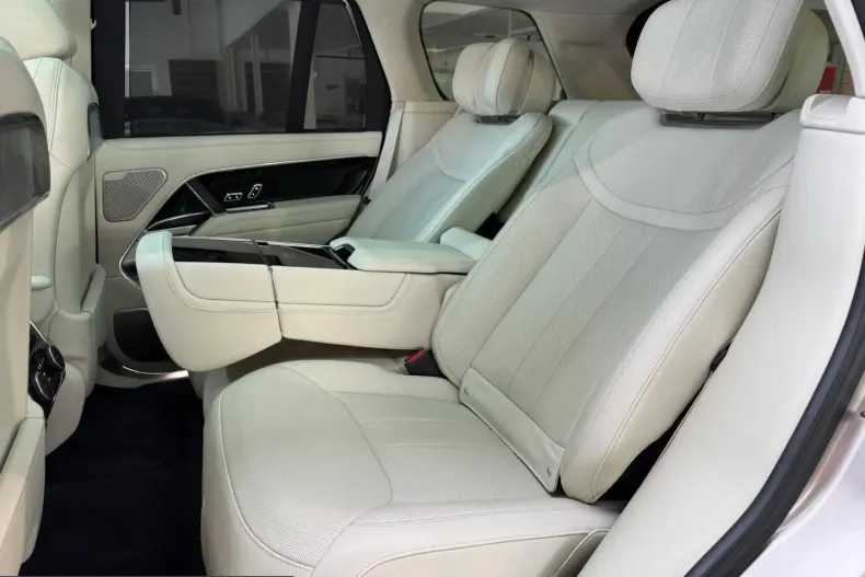 Land Rover Range Rover din 2022 cu 45.000 km - oferta LAN251390 - foto 28