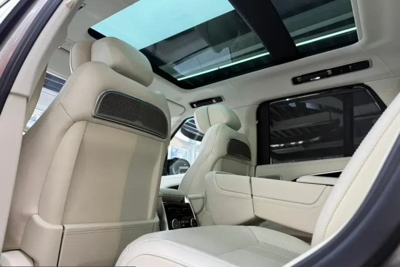 Land Rover Range Rover din 2022 cu 45.000 km - oferta LAN251390 - foto 29