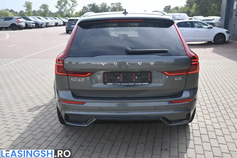 Volvo XC60 din 2025 cu 10.200 km - oferta VOL251393 - foto 8