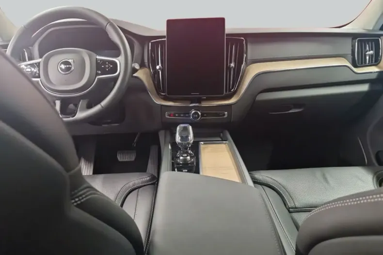 Volvo XC60 din 2025 cu 16.999 km - oferta VOL251396 - foto 13