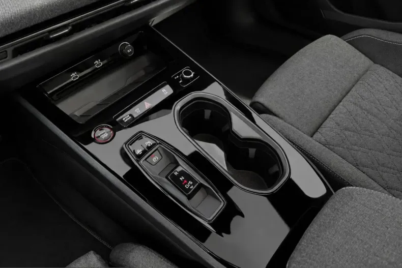 Audi A6 din 2025 cu 3.985 km - oferta AUD251403 - foto 24