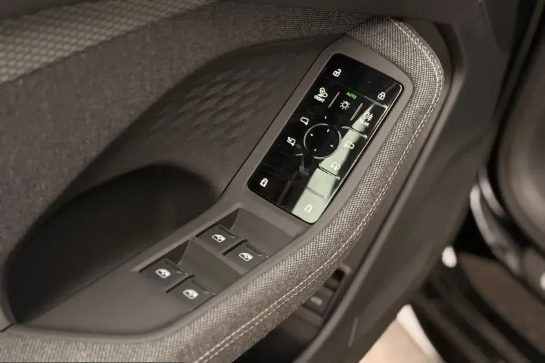 Audi A6 din 2025 cu 12.000 km - oferta AUD251406 - foto 14