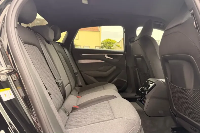 Audi A6 din 2025 cu 12.000 km - oferta AUD251406 - foto 22