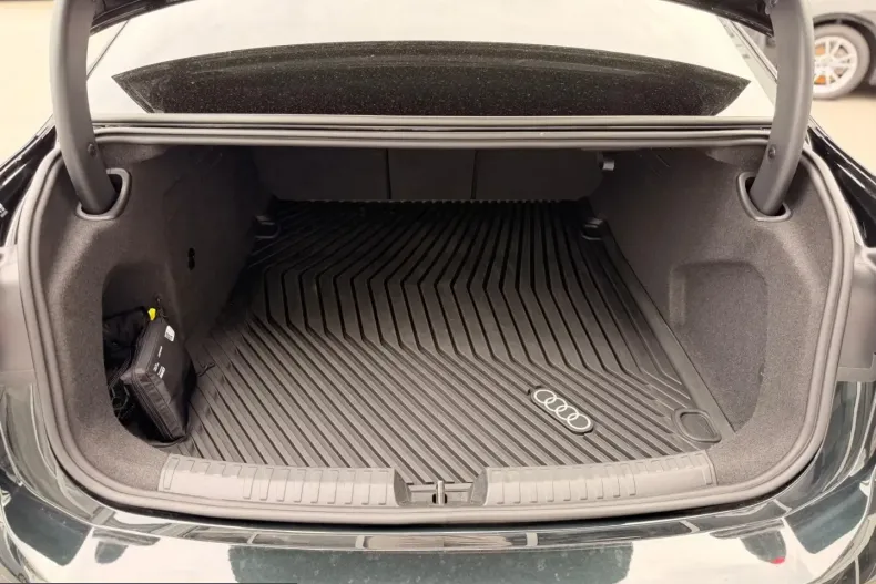 Audi A6 din 2025 cu 12.000 km - oferta AUD251406 - foto 24