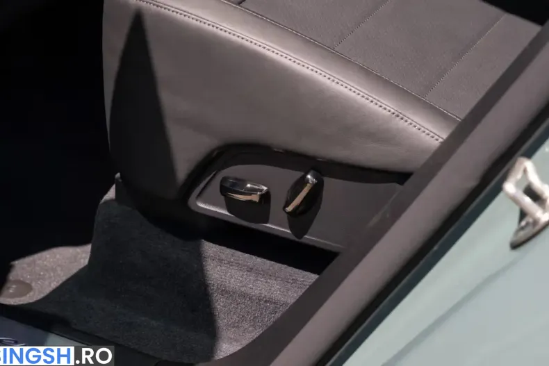 Porsche Cayenne Electric din 2026 cu 9.900 km - oferta POR251420 - foto 24