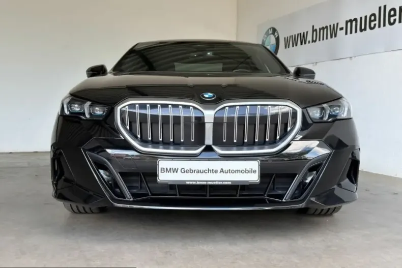 BMW 520 (Seria 5) din 2024 cu 42.380 km - oferta BMW251423 - foto 1