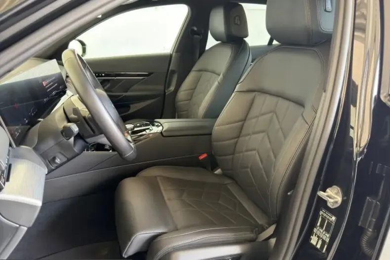 BMW 520 (Seria 5) din 2024 cu 42.380 km - oferta BMW251423 - foto 6