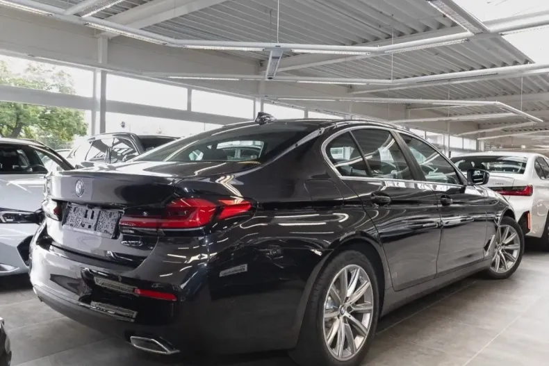 BMW 530 (Seria 5) din 2023 cu 23.581 km - oferta BMW251424 - foto 2