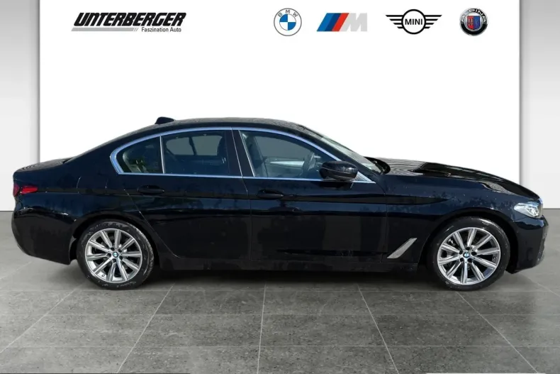 BMW 540 (Seria 5) din 2023 cu 48.249 km - oferta BMW251425 - foto 3