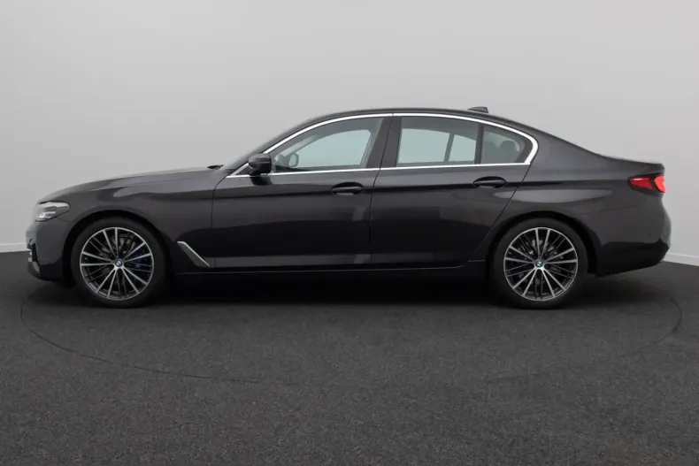 BMW 530 (Seria 5) din 2023 cu 49.025 km - oferta BMW251426 - foto 10