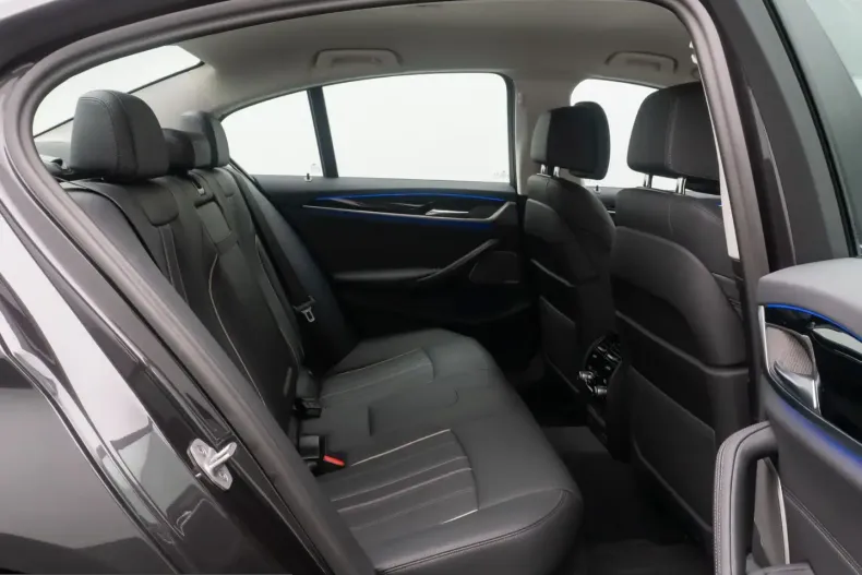 BMW 530 (Seria 5) din 2023 cu 49.025 km - oferta BMW251426 - foto 25