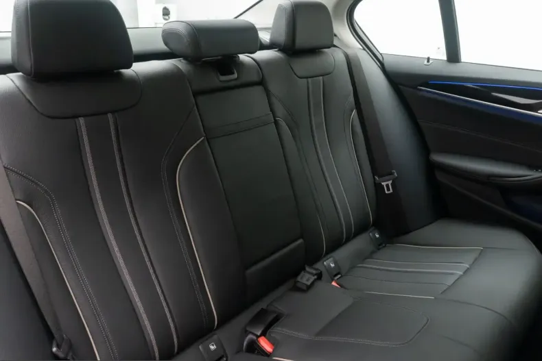 BMW 530 (Seria 5) din 2023 cu 49.025 km - oferta BMW251426 - foto 28