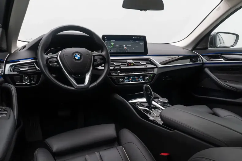 BMW 530 (Seria 5) din 2023 cu 49.025 km - oferta BMW251426 - foto 36