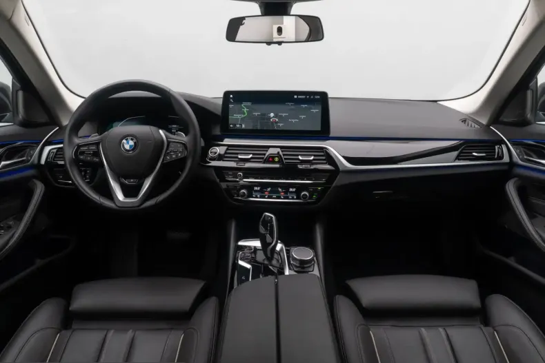 BMW 530 (Seria 5) din 2023 cu 49.025 km - oferta BMW251426 - foto 37