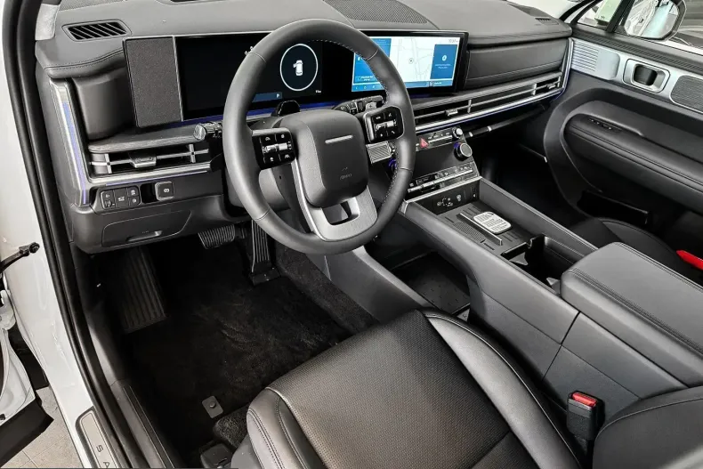 Hyundai Santa Fe din 2025 cu 11.990 km - oferta HYU251431 - foto 1