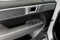 Hyundai Santa Fe din 2025 cu 11.990 km - oferta HYU251431 - foto 17